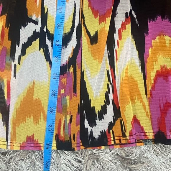 TIANA B. women multicoloured v neck sleeves less knit lined dress. Size L. Used. - Picture 16 of 16